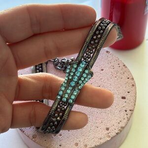 Elegant Silver and Blue Women's necklace